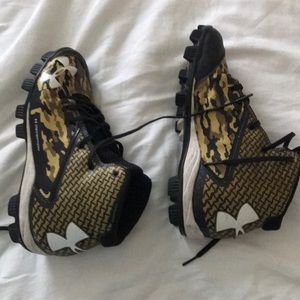 Under Armor youth football cleats